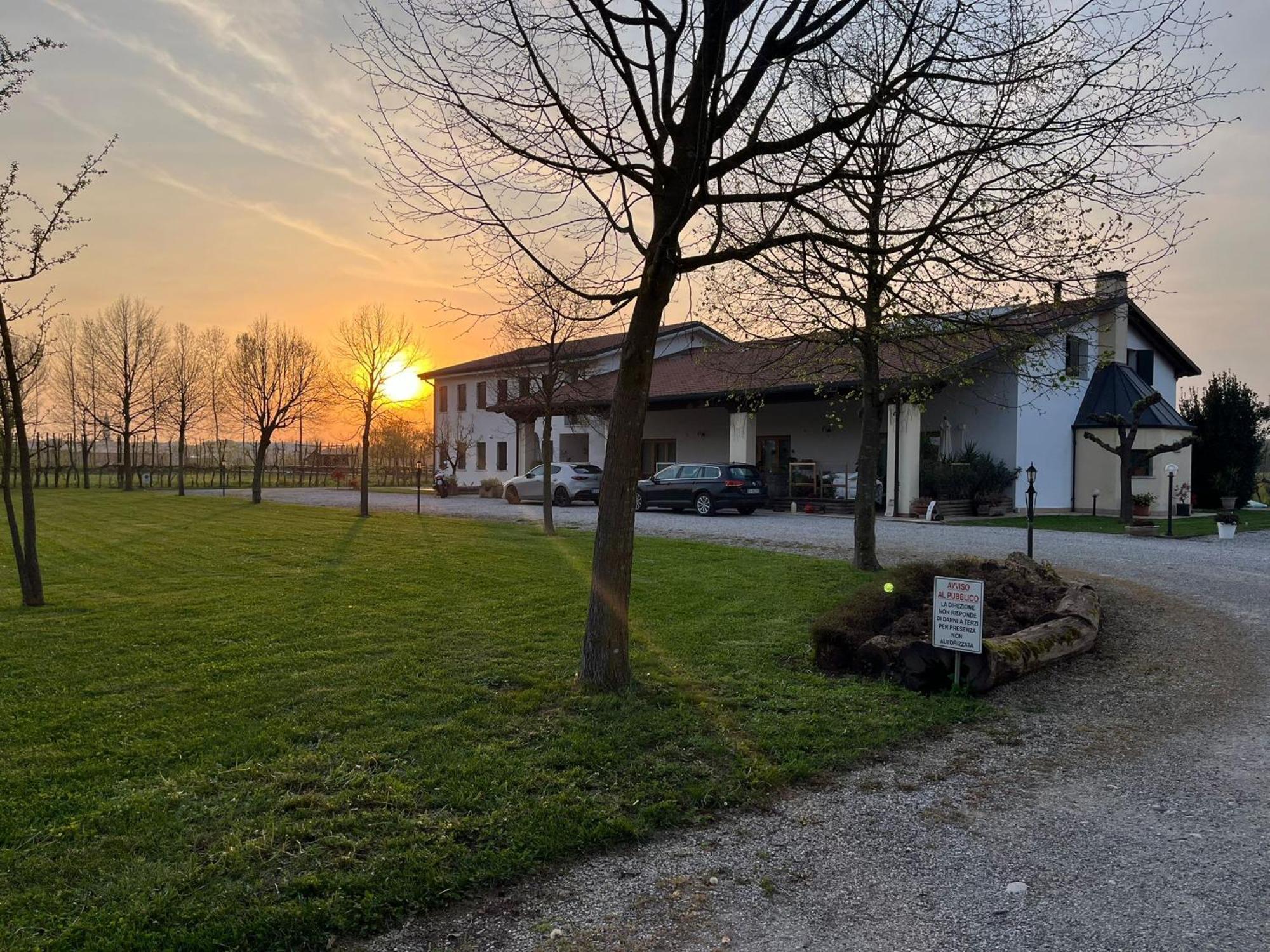 Agriturismo Al Botteniga Тревизо Экстерьер фото